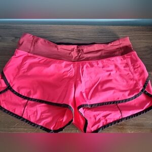 Lululemon Speed shorts low rise 2.5 size‎ 8